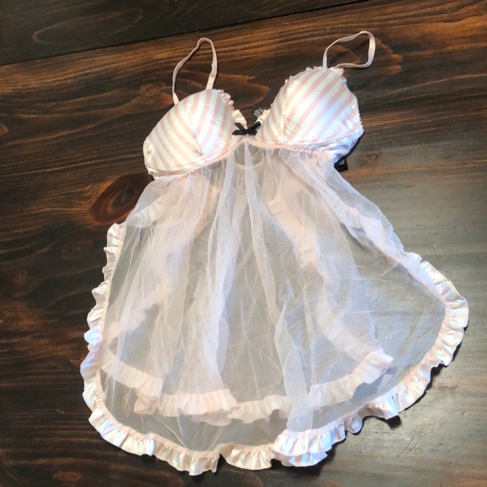 Sexy little thing lingerie - Picture 1 of 1